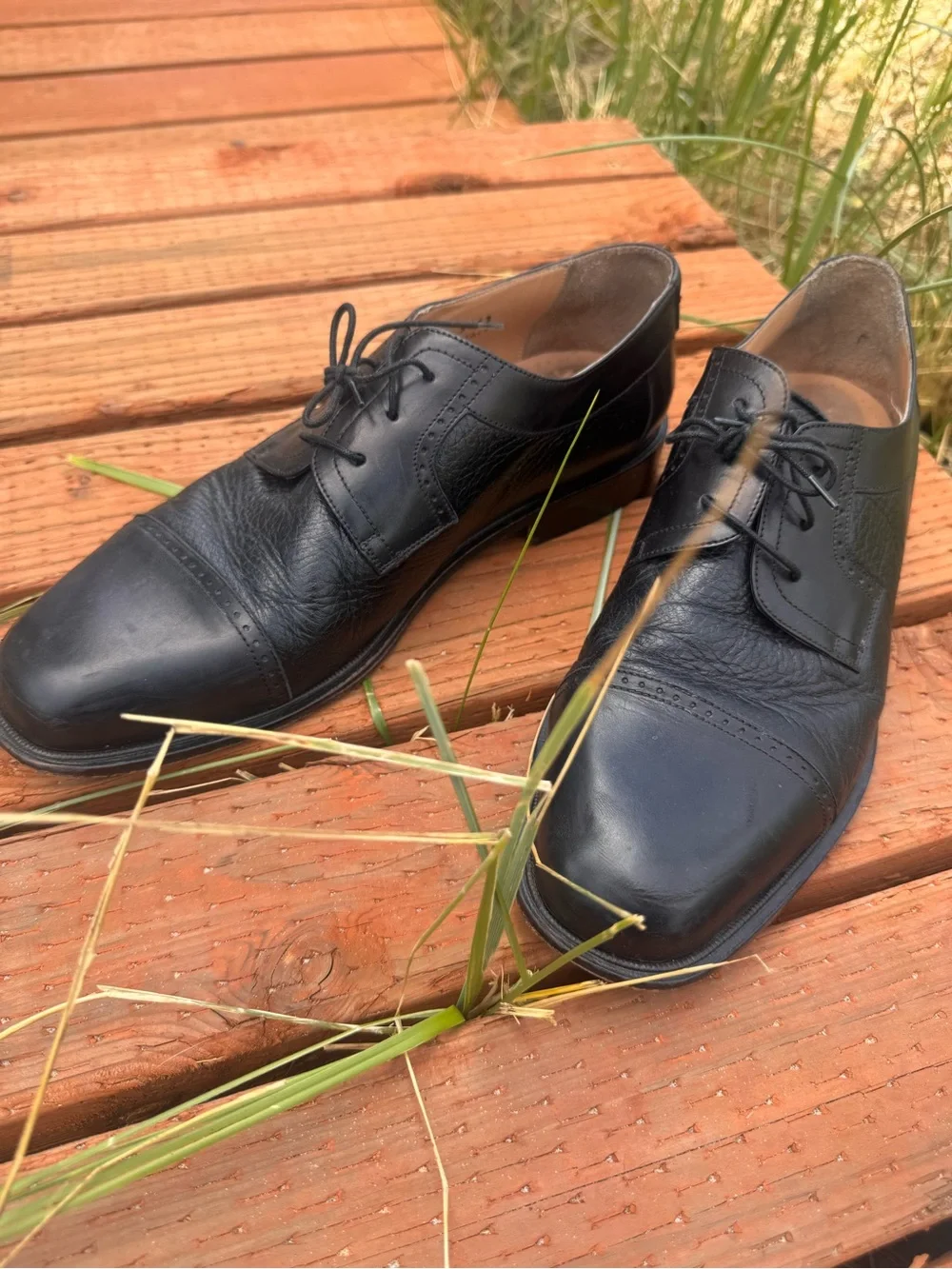 Renzo Morini Classic Black Men's Leather Cap-Toe Dress Shoes